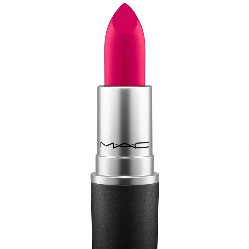 NIB MAC Retro Matte All Fired Up Lipstick